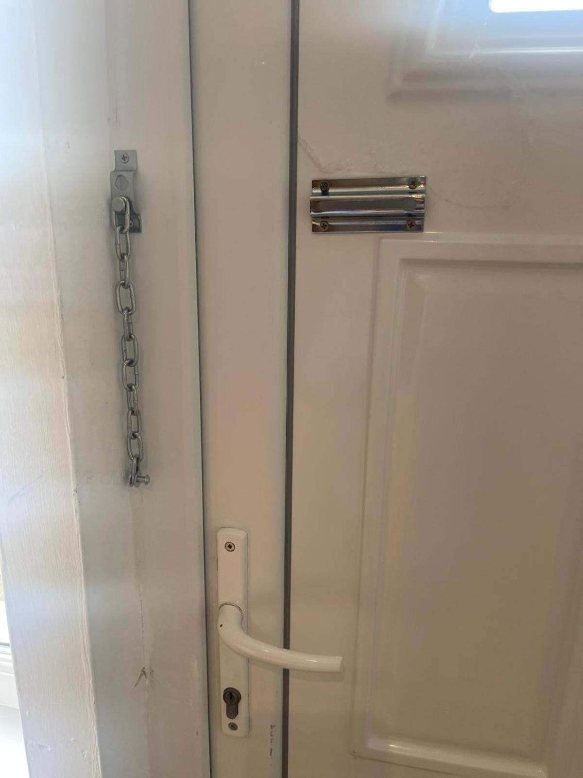 One Bedroom In Spacious Bungalow, Free Parking & Private Entrance إدنبرة المظهر الخارجي الصورة